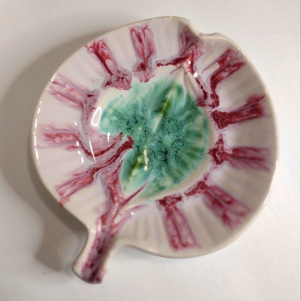 🌹 5 for $25 Vintage German Pottery dish